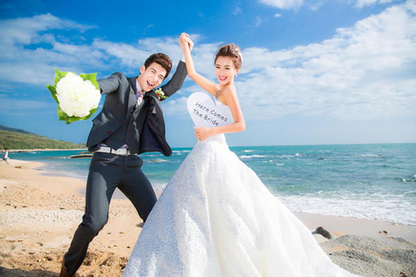 三亚婚纱摄影工作室团购海景蜜月旅行
