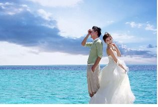 1976婚纱摄影 复古风潮与现代美学的完美融合